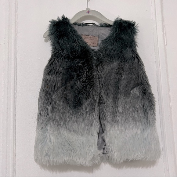 Zara Ombré Blue-Gray Faux Fur Vest - Picture 1 of 5